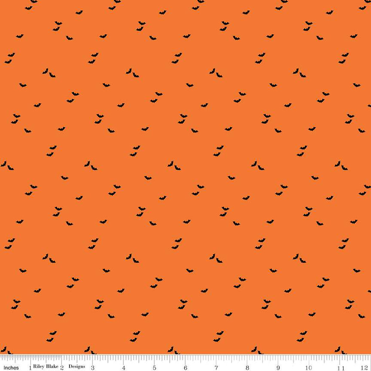 Seasonal Basic by Christopher Thompson : Bat in Orange : Riley Blake