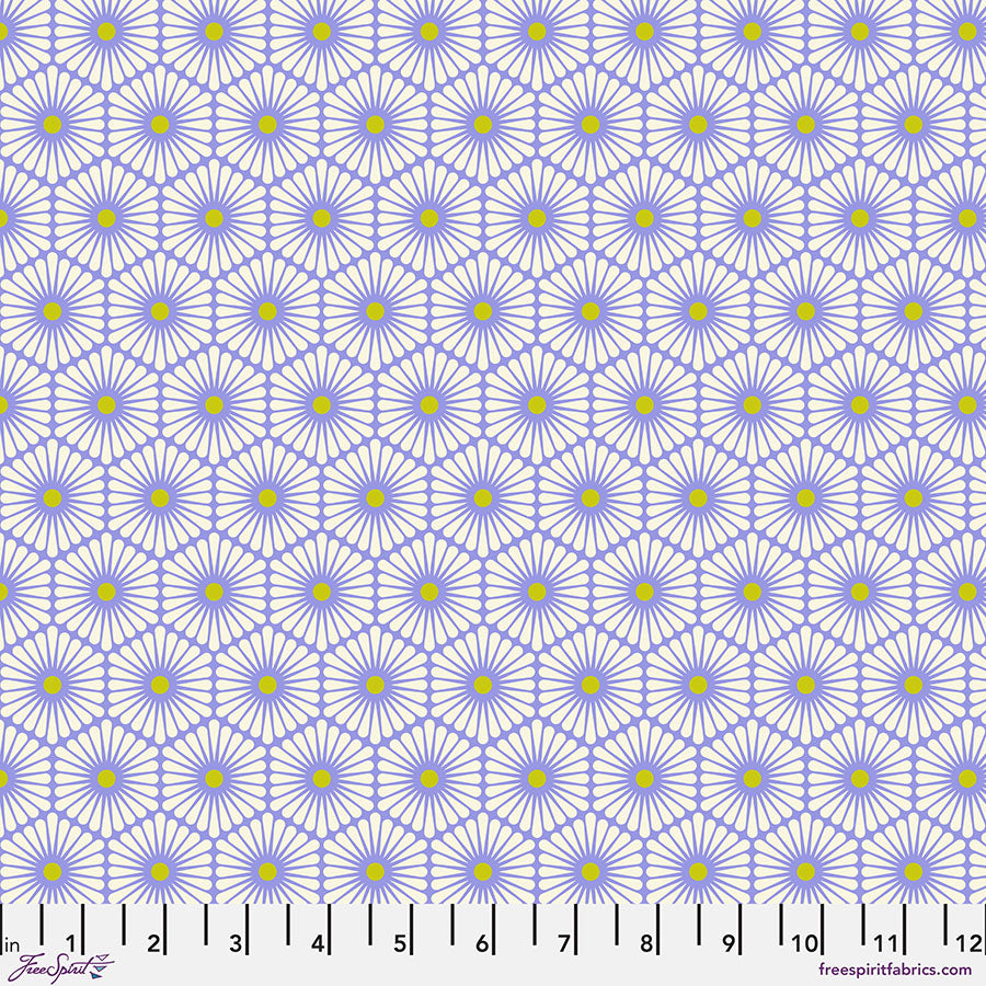 Besties by Tula Pink : Daisy Chain in Bluebell : Free Spirit