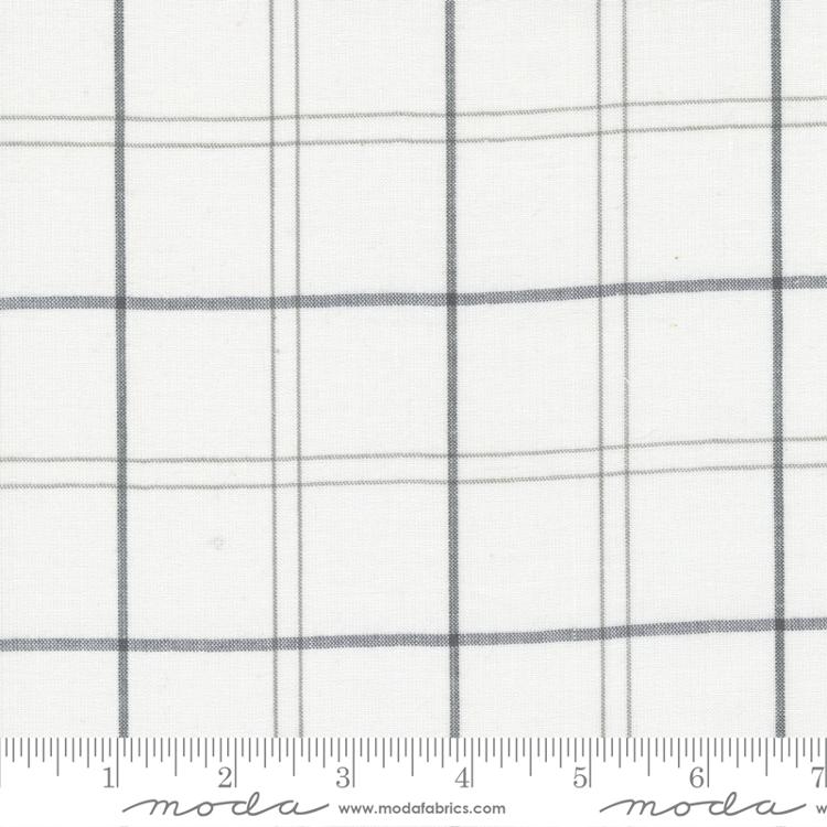 Merry Little Christmas by Bonnie & Camille : 55249-23 White Grey : Moda