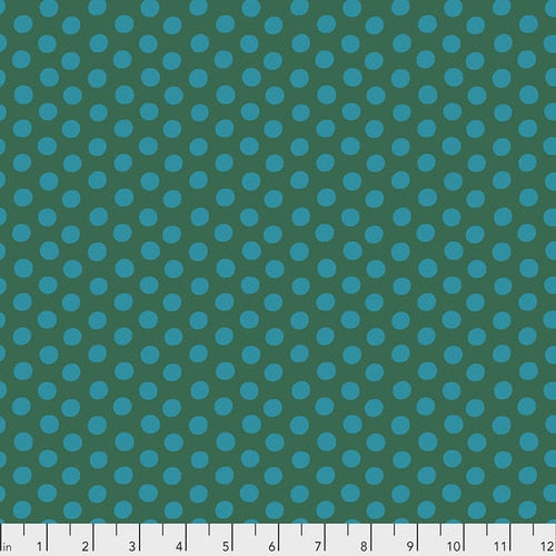 Kaffe Fassett : Spot in Pacific : Free Spirit