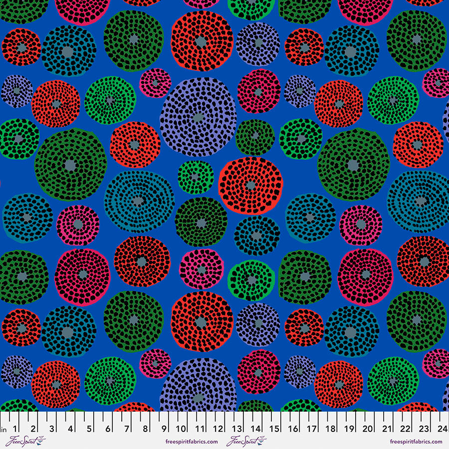 Kaffe Fassett : Disks in Blue : Free Spirit