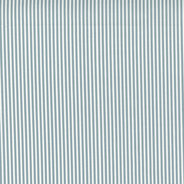 Greenstone by Jen Kingwell : Grainline in Freshwater : Moda