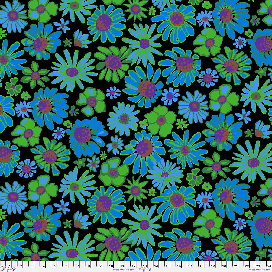 Brandon Mably : Bloomers in Black : Free Spirit