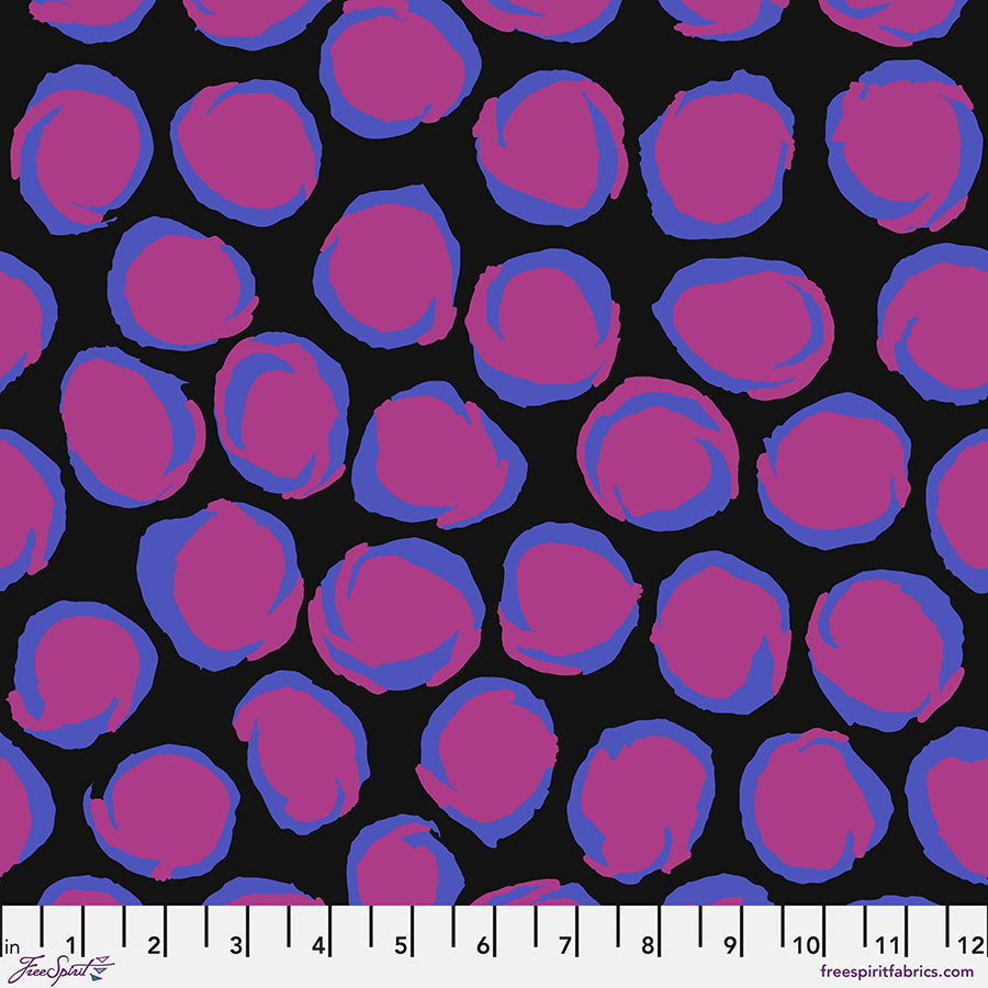 Brandon Mably : Twist in Black : Free Spirit