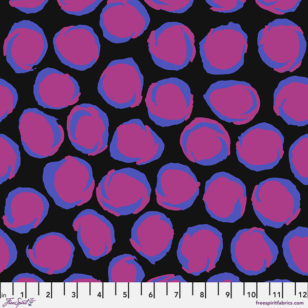 Brandon Mably : Twist in Black : Free Spirit