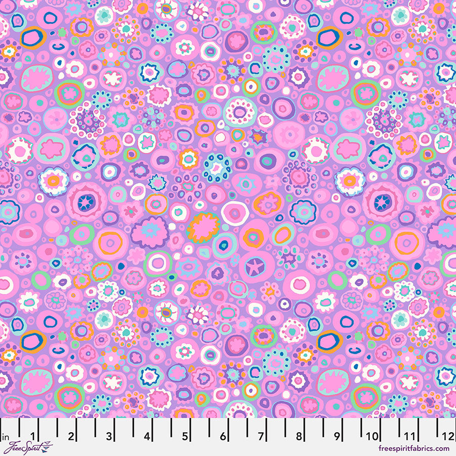 Kaffe Fassett : Paperweight in Lavender : Free Spirit