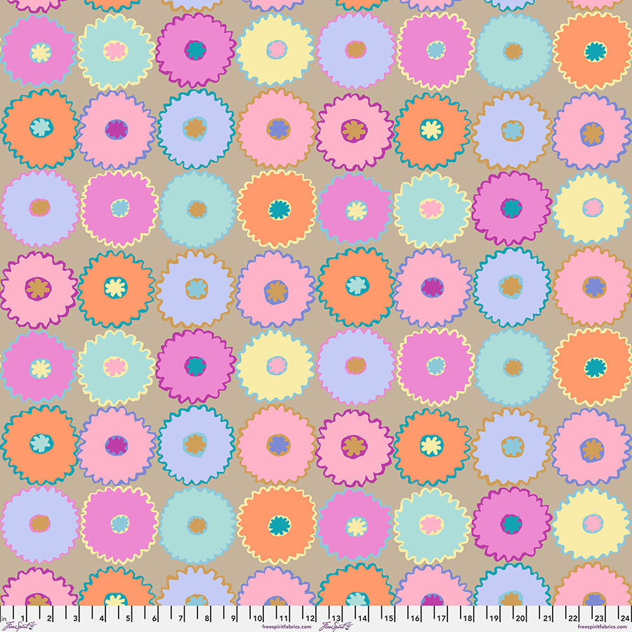 Kaffe Fassett : Pinking in Pastel : Free Spirit
