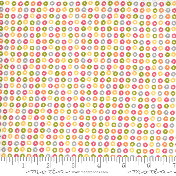 Spring Chicken by Sweetwater : Cherrios in Multi : Moda