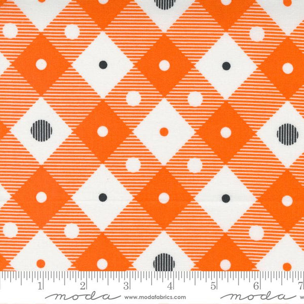 Too Cute to Spook by Me & My Sisters Designs : 22425-14 Orange Pumpkin : Moda