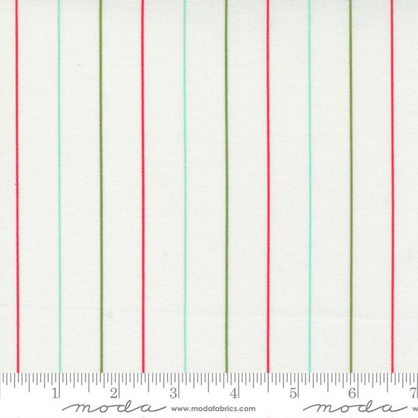 Merry Little Christmas by Bonnie & Camille : 55244-19 Cream Multi : Moda