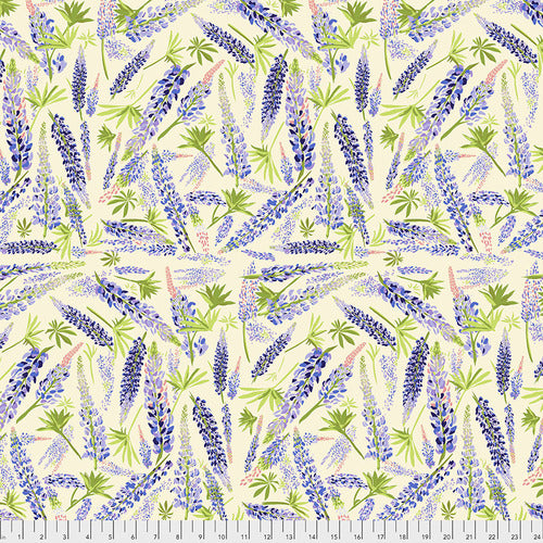 Calico Horses by Lorraine Turner : Lupine Valley in Cream : Free Spirit